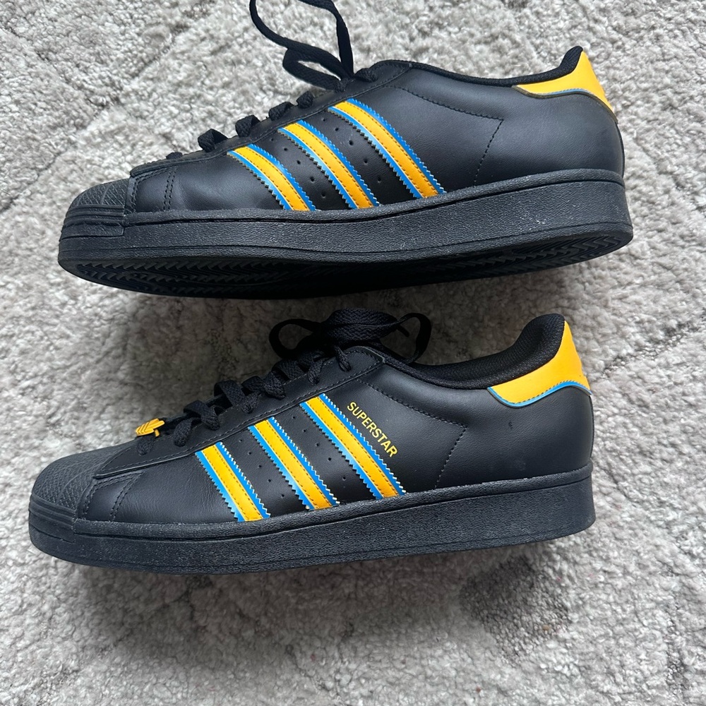 Adidas Superstar Black Gold Blue Sneakers Men's Size 10.5 (NWOT)